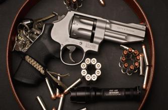 Smith & Wesson